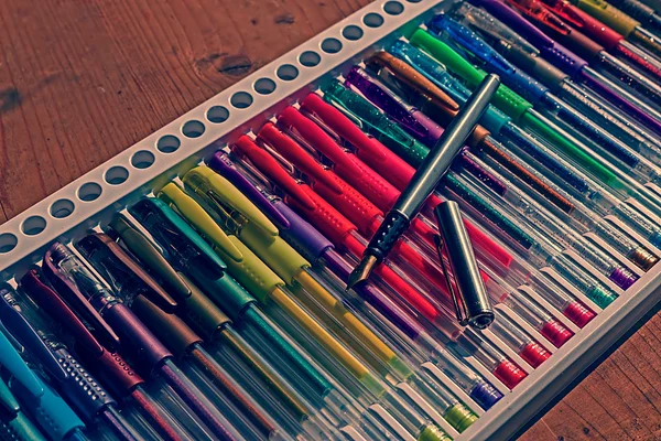 Χρωματιστά στυλό σε vintage ματιά 2 — Φωτογραφία Αρχείου