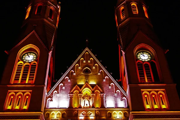 Varie chiesa notte illuminazione 1 — Foto Stock