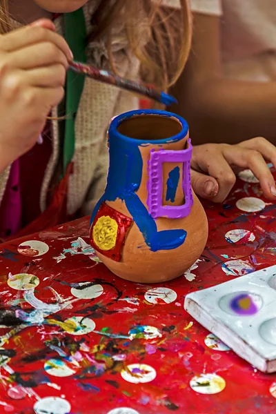 Kinderen schilderij aardewerk 12 — Stockfoto