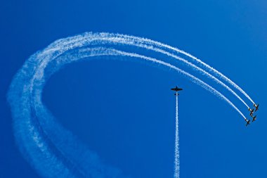 6 gökyüzünde duman çizimlerinin