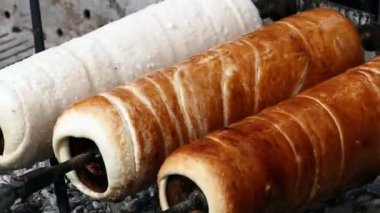 Kurtoskalacs ızgara (görüntüleri 3 hazır)