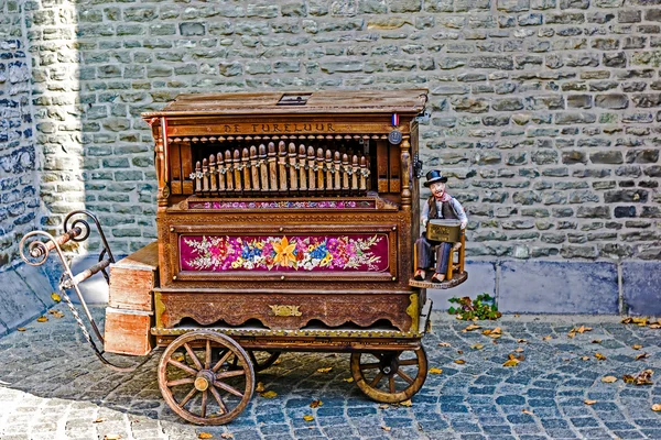 Vecchio tradizionale belga Hurdy-gurdy — Foto Stock