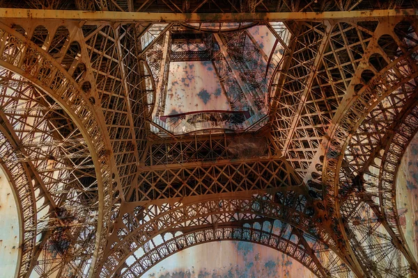 Fond rouillé avec tour Eiffel 2 — Photo