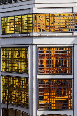 Printemps mağaza cephe, Paris