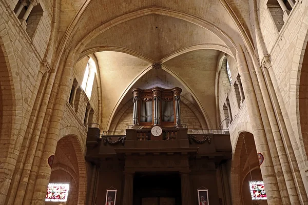 Pipe organ in the interior of the Basilica Sacre Coeur cathedral — Stock Photo, Image