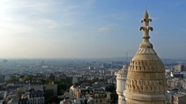 Çatı ve havadan görünümden Basilica Sacré Coeur, Paris, Fransa