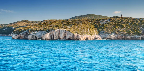 Mavi Mağara Zakynthos, Yunanistan görünümünden deniz ada — Stok fotoğraf