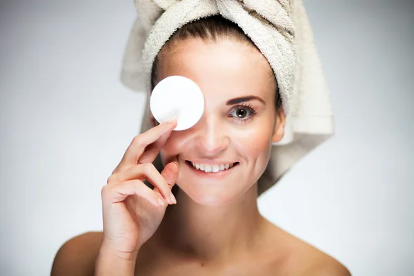 Healthy fresh girl with cotton swab — Stock Photo, Image