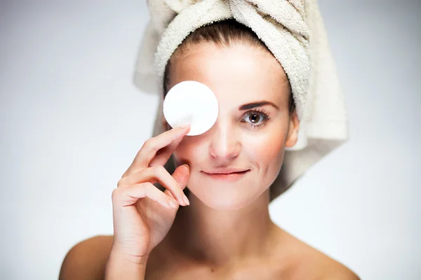 Healthy fresh girl with cotton swab — Stock Photo, Image