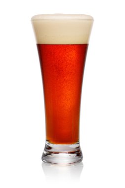 Bardak beyaz koyu bira