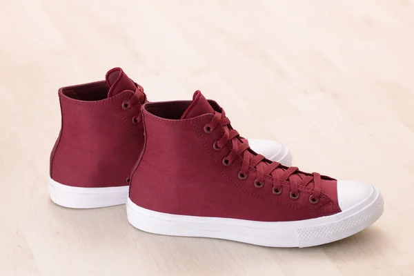 Red canvas sneakers — Stock Photo, Image