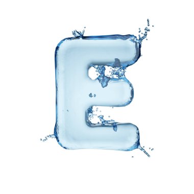 E harfi mavi su sıçrama alfabesi beyaz zemin üzerinde izole. 3B resimleme.