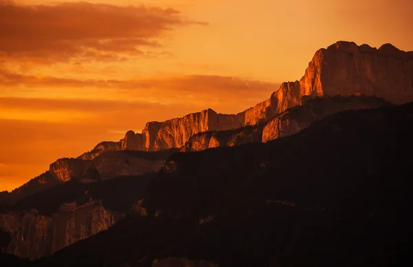 Franse bergen zonsondergang — Stockfoto
