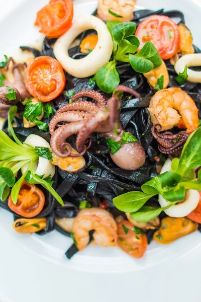 Karadeniz makarna yemek yemek