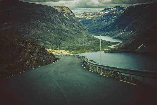 Scénická Alpská Cesta Západním Norsku Poblíž Slavné Trollstigen Road Syrová — Stock fotografie