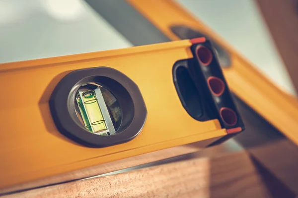 Spirit Level Tool Sluiten Horizontaal Verticaal Meetinstrument Houten Balk — Stockfoto