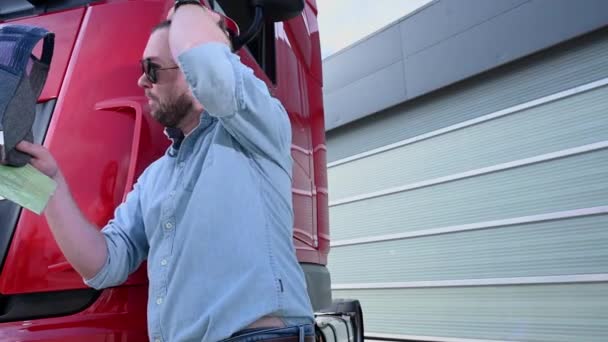 Juni 2021 Krakau Kleinpolen Beruf Des Lastwagenfahrers Kaukasischer Trucker Seinen — Stockvideo