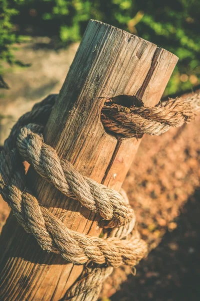 Cuerda y madera — Foto de Stock