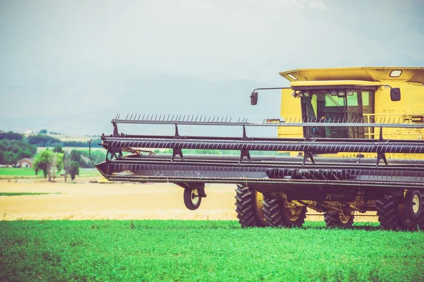 Agricultura cosechadora — Foto de Stock