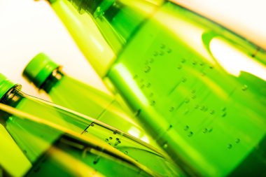 Maden suyu şişeleri