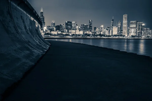 Chicago Skyline à noite — Fotografia de Stock