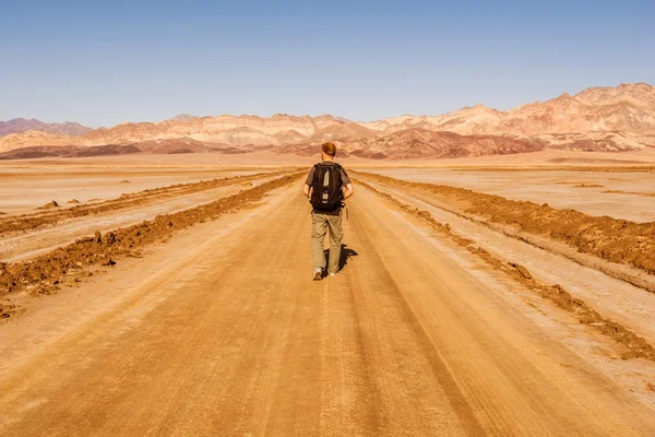 Viagem para lugar nenhum — Fotografia de Stock