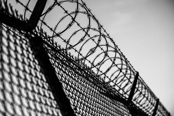 刑務所の塀 — ストック写真