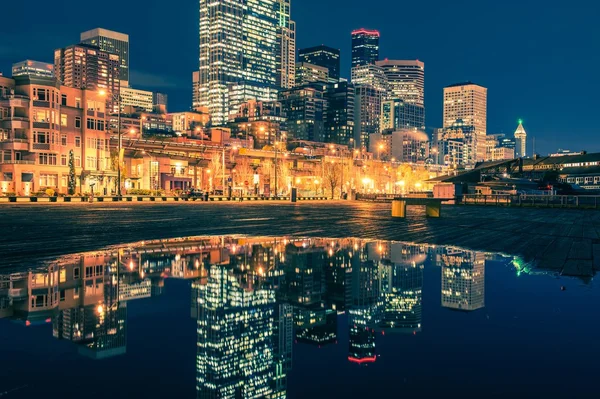 Seattle skyline reflexões — Fotografia de Stock