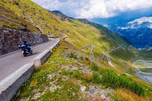 Mountain Road Bicicleta — Fotografia de Stock