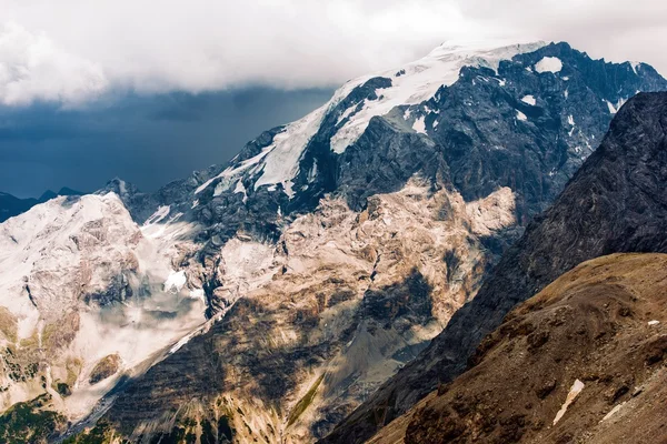 Ruwe Italiaans Alpine landschap — Stockfoto