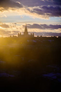 Günbatımı Moskova Devlet Üniversitesi kış