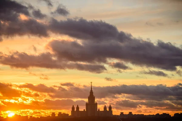 Sunset Moscow State University in winter — Stock Photo, Image