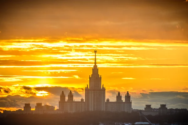 Sunset Moscow State University in winter — Stock Photo, Image