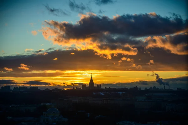 Sunset Moscow State University no inverno — Fotografia de Stock