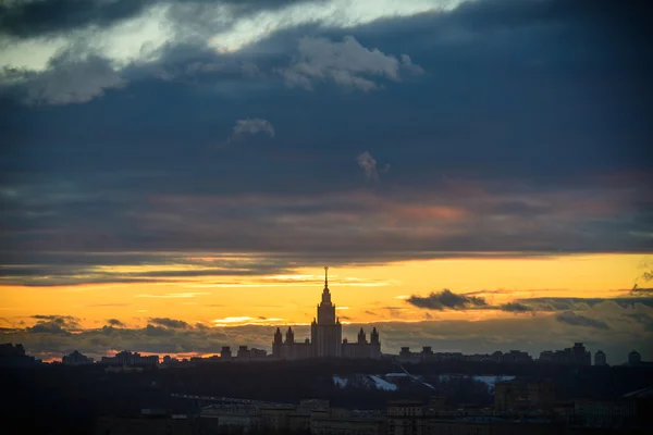 Sunset Moscow State University in winter — Stock Photo, Image