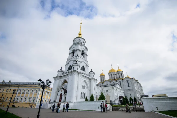 Catedral de la Dormición (Catedral de la Asunción) y campanario en Vladimir —  Fotos de Stock