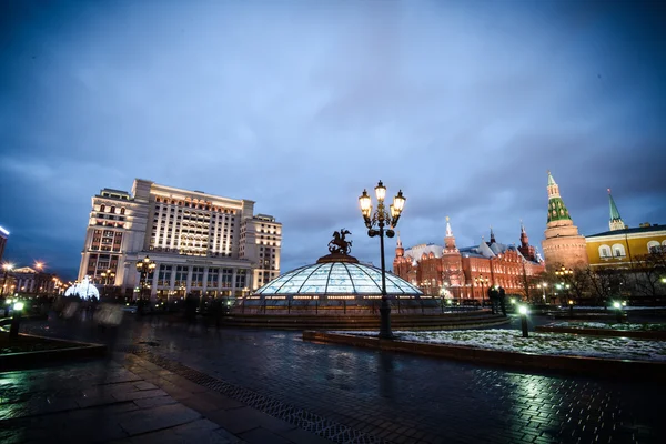 Panorama van Manege Square en Kremlin van Moskou — Stockfoto