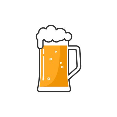 Beyaz arkaplanda izole edilmiş köpüklü bira bardağı.