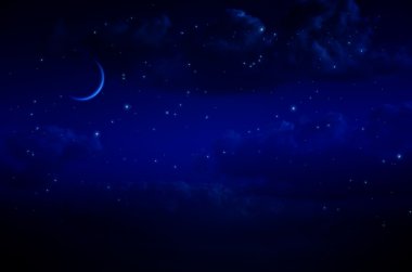 Yıldızlı ve bulutlu gece göğü