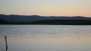 Güzel bir akşam yaz.