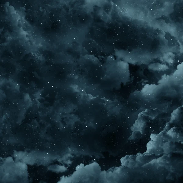 Bulutsu gökyüzünde — Stok fotoğraf