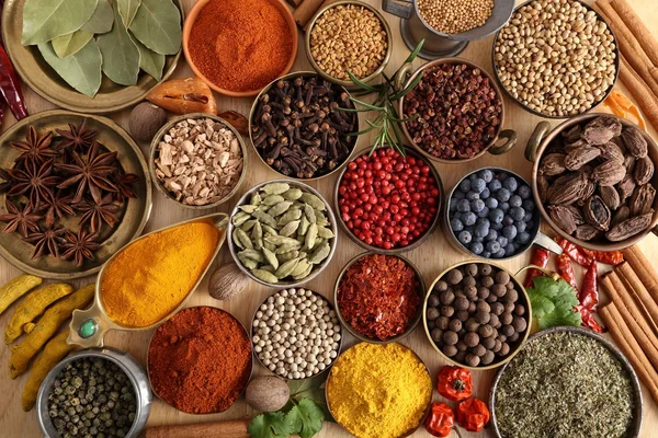 Colorful, aromatic spices — Stock Photo, Image