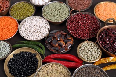 Fasulye, mercimek ve bezelye.