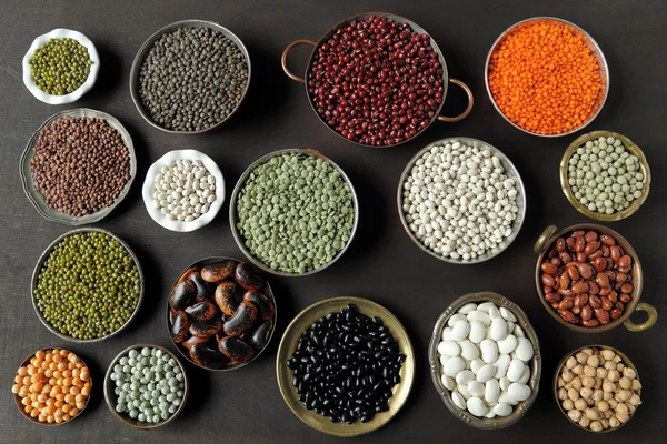 Beans lentils and peas. — Stock Photo, Image