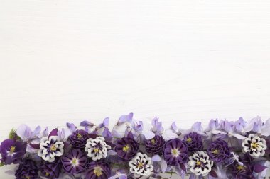 Çiçekli çerçeve.