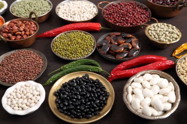 Fasulye mercimek ve bezelye.