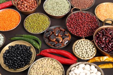 Fasulye mercimek ve bezelye.