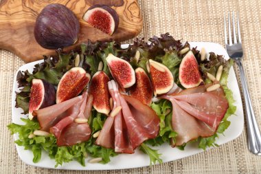 jambon salatası