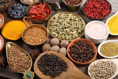 Aromatik baharatlar.