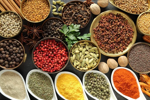 Spices and herbs. — Stock Photo, Image